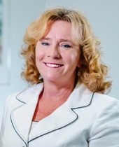 Dr. Kellyann Curnayn